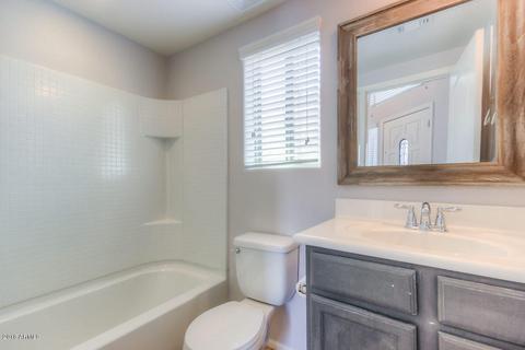 4145 E Sandy Way, Gilbert, AZ 85297 photo 24