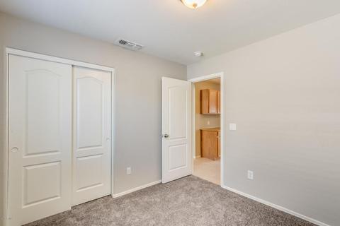 186 W Shannon St, Gilbert, AZ 85233 photo 10