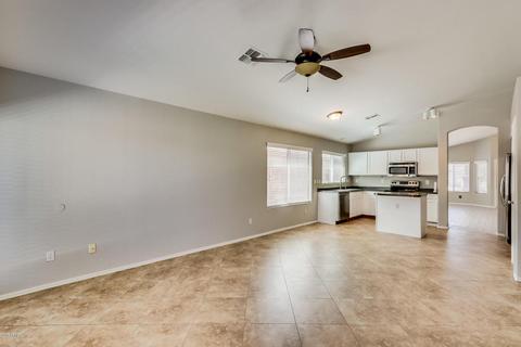 186 W Shannon St, Gilbert, AZ 85233 photo 7