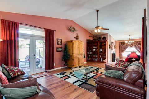 3893 E Stanford Ave, Gilbert, AZ 85234 photo 4