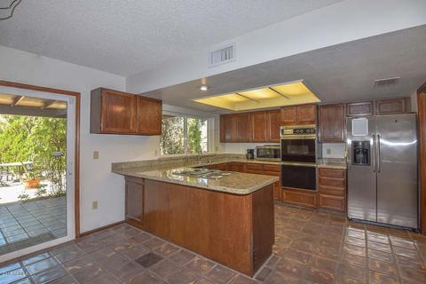 236 E Wood Dr, Phoenix, AZ 85022 photo 11