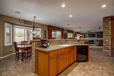 198 E Benrich Ct, Gilbert, AZ 85295 photo 12