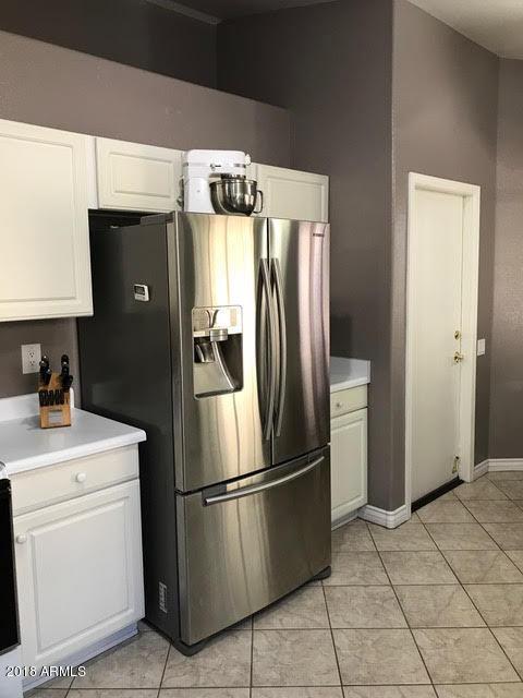 4154 E Silverwood Dr, Phoenix, AZ 85048 photo 8