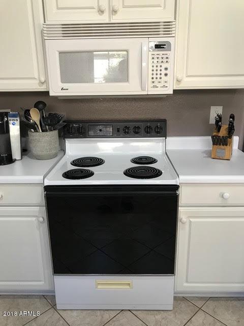 4154 E Silverwood Dr, Phoenix, AZ 85048 photo 7