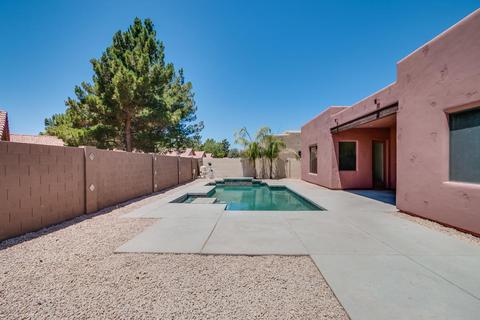1555 E Kings Ct, Gilbert, AZ 85234 photo 20