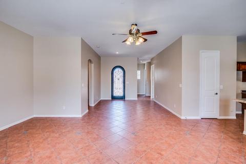 1555 E Kings Ct, Gilbert, AZ 85234 photo 5