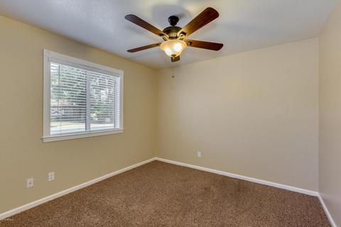 216 E Leah Ln, Gilbert, AZ 85234 photo 19