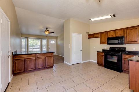 216 E Leah Ln, Gilbert, AZ 85234 photo 6