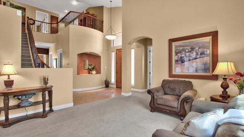 1095 E Oakland Ct, Gilbert, AZ 85295 photo 3