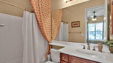 1095 E Oakland Ct, Gilbert, AZ 85295 photo 12