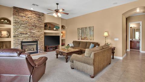 1095 E Oakland Ct, Gilbert, AZ 85295 photo 9