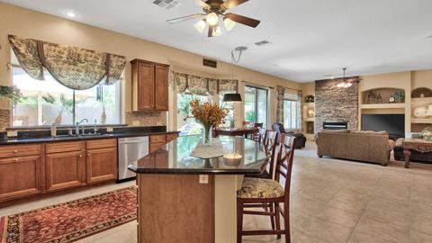 1095 E Oakland Ct, Gilbert, AZ 85295 photo 5