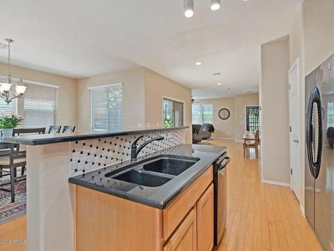 4388 E Renee Dr, Phoenix, AZ 85050 photo 12