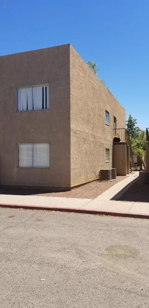 2843 E Marconi Ave, Phoenix, AZ 85032 photo 4