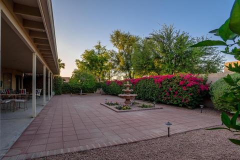 1426 W Iris Dr, Gilbert, AZ 85233 photo 2
