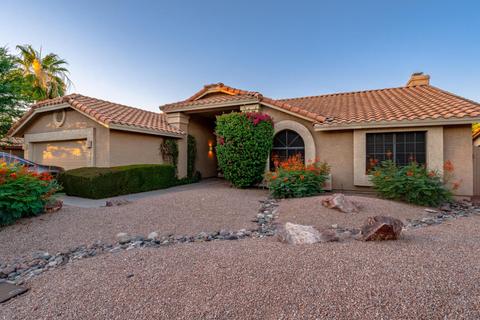 1426 W Iris Dr, Gilbert, AZ 85233 photo 7