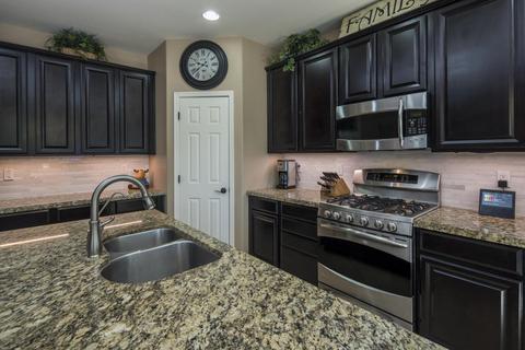3853 E Amber Ln, Gilbert, AZ 85296 photo 12