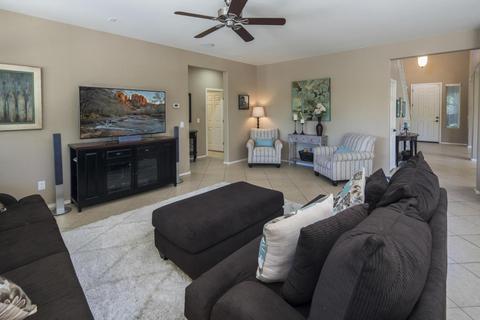 3853 E Amber Ln, Gilbert, AZ 85296 photo 9