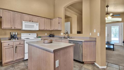 3056 E Millbrae Ln, Gilbert, AZ 85234 photo 11