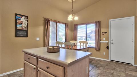 3056 E Millbrae Ln, Gilbert, AZ 85234 photo 13