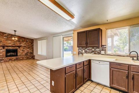 7551 E Diamond Cir, Mesa, AZ 85208 photo 11