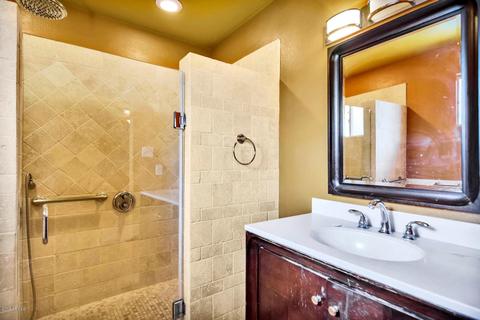 201 E Mclellan Blvd, Phoenix, AZ 85012 photo 15