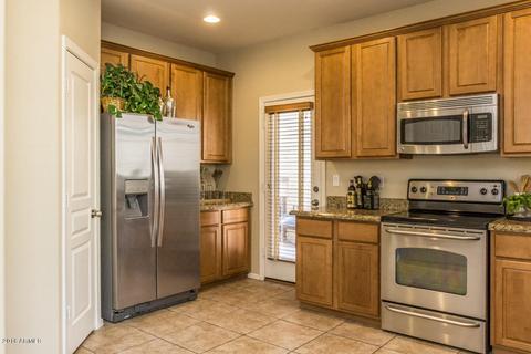 74 E Catclaw St, Gilbert, AZ 85296 photo 8