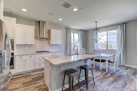 4238 E Amber Ln, Gilbert, AZ 85296 photo 11