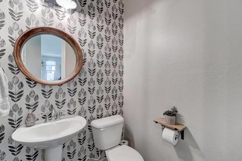 4238 E Amber Ln, Gilbert, AZ 85296 photo 3