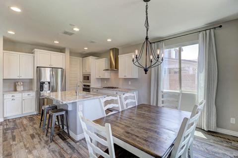 4238 E Amber Ln, Gilbert, AZ 85296 photo 13