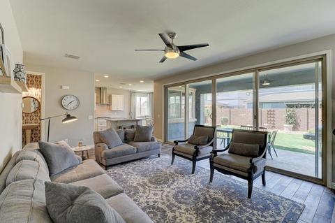 4238 E Amber Ln, Gilbert, AZ 85296 photo 10