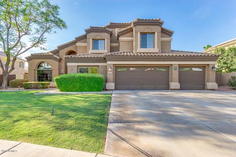 2121 S Boulder Ct, Gilbert, AZ 85295 photo 4