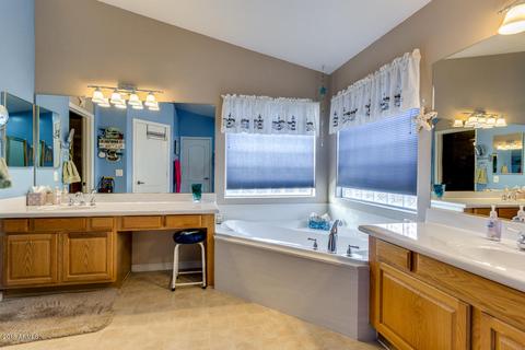 2121 S Boulder Ct, Gilbert, AZ 85295 photo 29