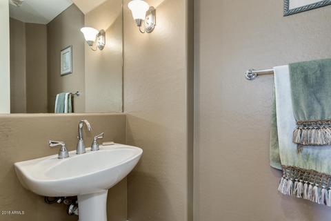 6829 S Pinehurst Dr, Gilbert, AZ 85298 photo 16