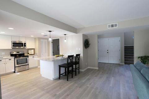 2151 W Inlet Loop, Mesa, AZ 85202 photo 2