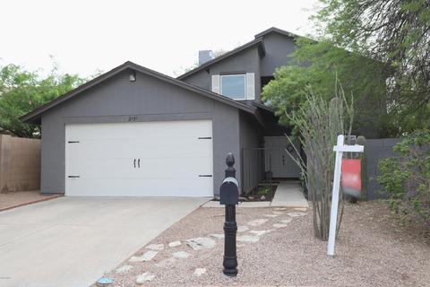 2151 W Inlet Loop, Mesa, AZ 85202 photo 1