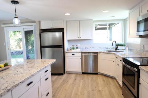2151 W Inlet Loop, Mesa, AZ 85202 photo 3