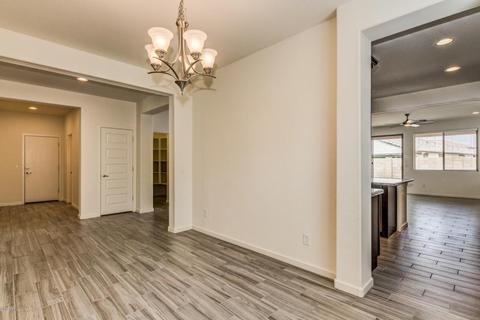 2822 E Palm St, Mesa, AZ 85213 photo 5