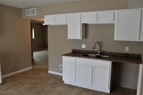 7802 W Weldon Ave, Phoenix, AZ 85033 photo 8