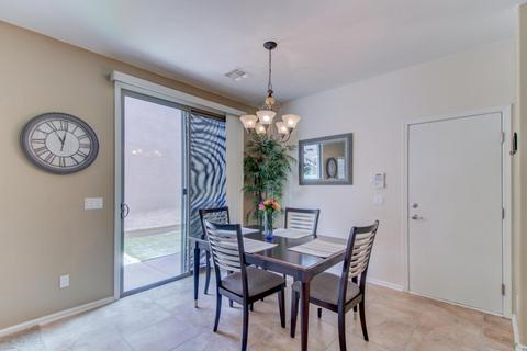 998 S Hawk Ln, Gilbert, AZ 85296 photo 11