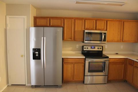 8427 E Meseto Cir, Mesa, AZ 85209 photo 3