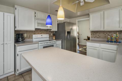 14036 N Burning Tree Pl, Phoenix, AZ 85022 photo 7