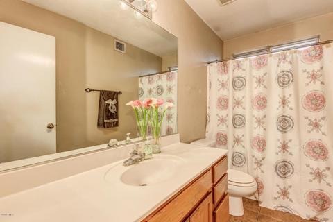1204 E Helena Dr, Phoenix, AZ 85022 photo 9