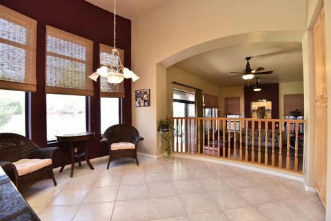 4908 Estevan Rd, Phoenix, AZ 85054 photo 7