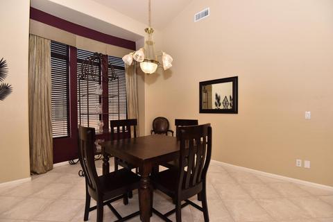 4908 Estevan Rd, Phoenix, AZ 85054 photo 4
