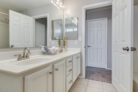 4605 E Towne Ln, Gilbert, AZ 85234 photo 13