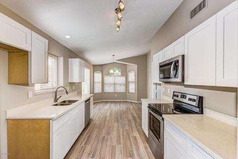 2336 E Pinto Dr, Gilbert, AZ 85296 photo 9