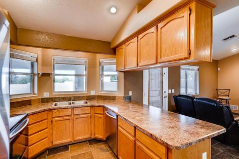 5234 E Pioneer St, Apache Junction, AZ 85119 photo 7