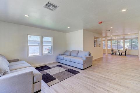 1401 Earll Dr, Phoenix, AZ 85014 photo 9