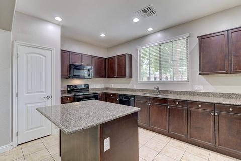 3446 E Orchid Ln, Gilbert, AZ 85296 photo 7